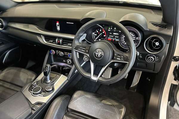 2017 Alfa Romeo Stelvio First Edition