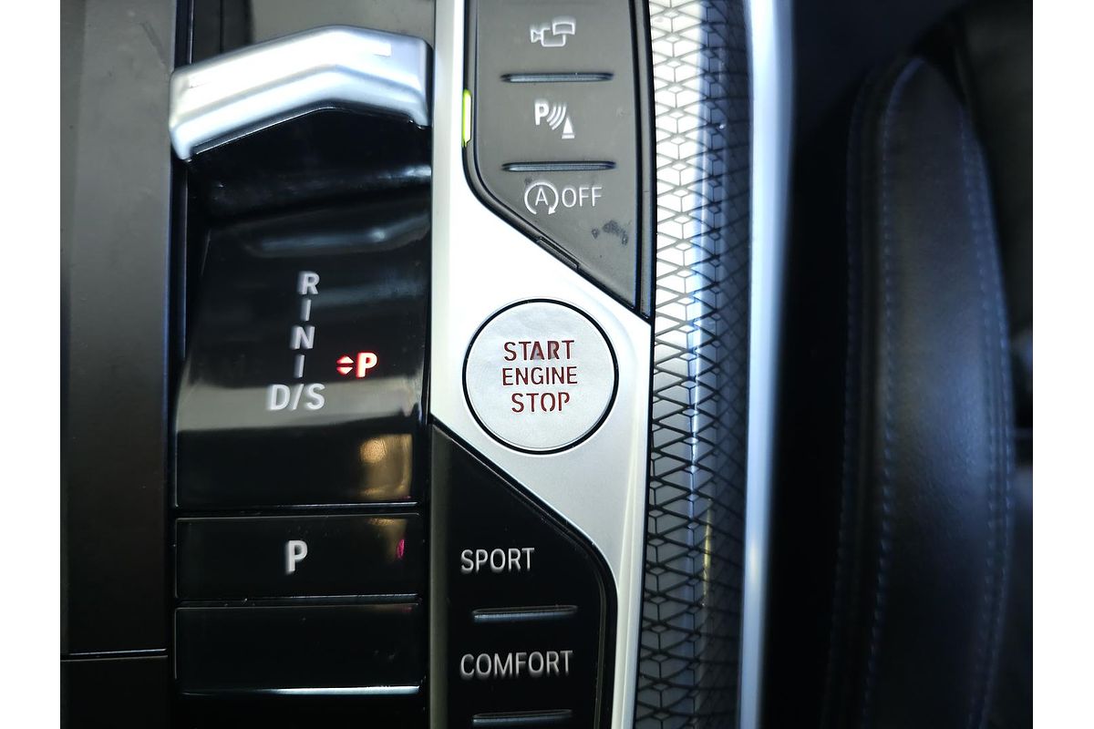 2022 BMW 3 Series 330i M Sport G20 LCI