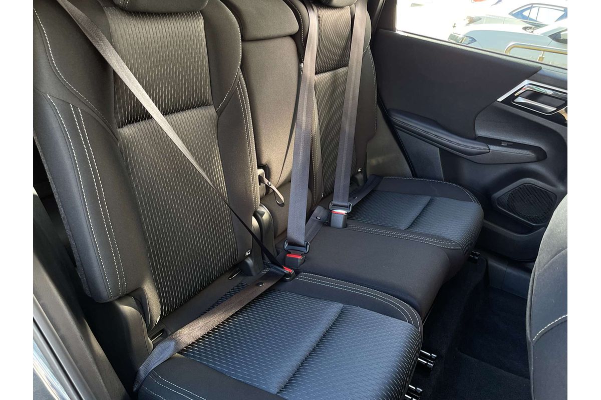 2024 Mitsubishi Outlander LS ZM