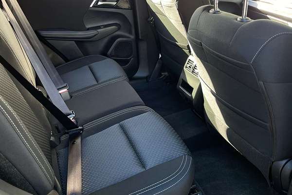 2024 Mitsubishi Outlander LS ZM