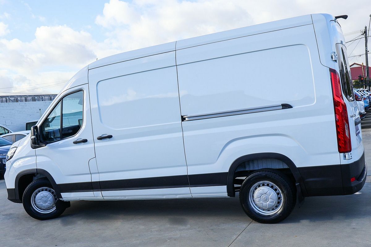 2021 LDV Deliver 9 LWB