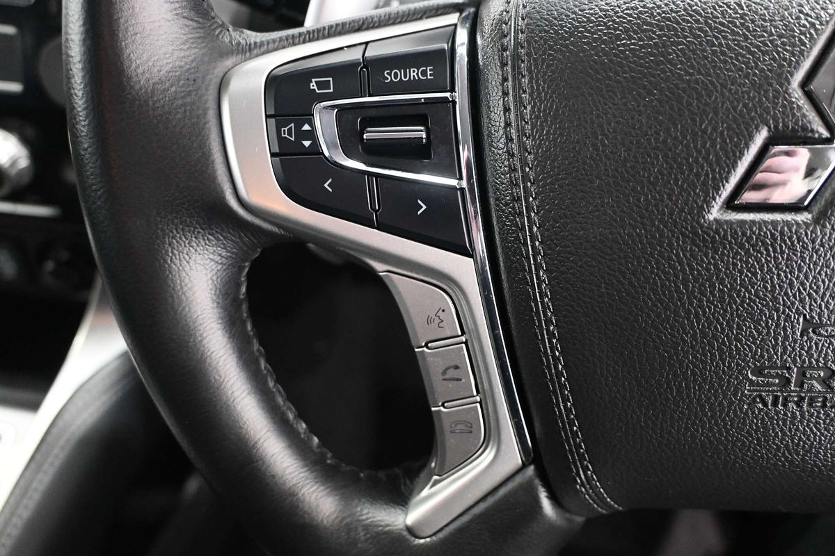 2021 Mitsubishi Pajero Sport GLS QF