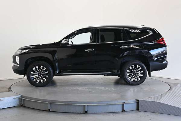 2021 Mitsubishi Pajero Sport GLS QF