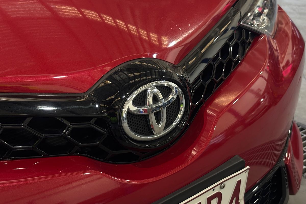 2016 Toyota Corolla SX ZRE182R