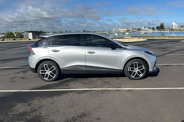 2024 MG MG4 Long Range 77 180kW MEH32