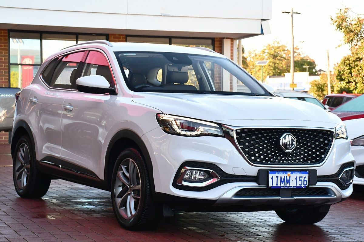 2024 MG HS Excite SAS23