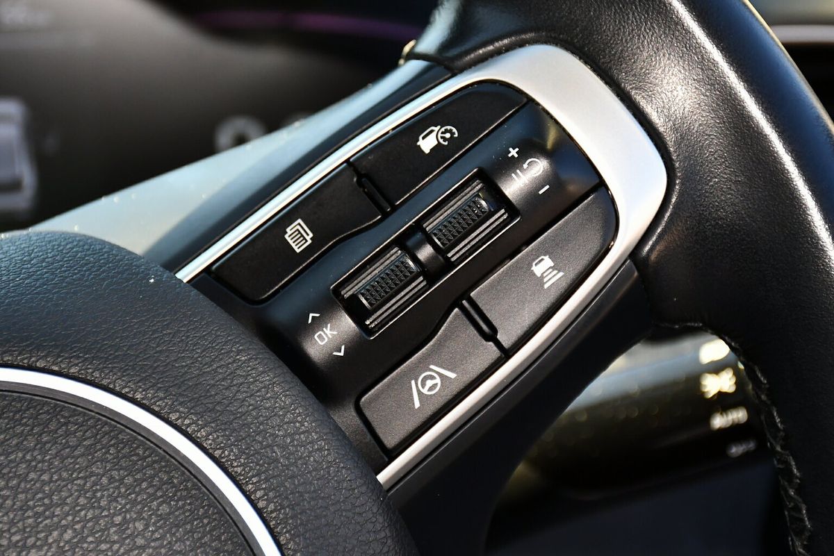 2022 Kia Sportage S NQ5