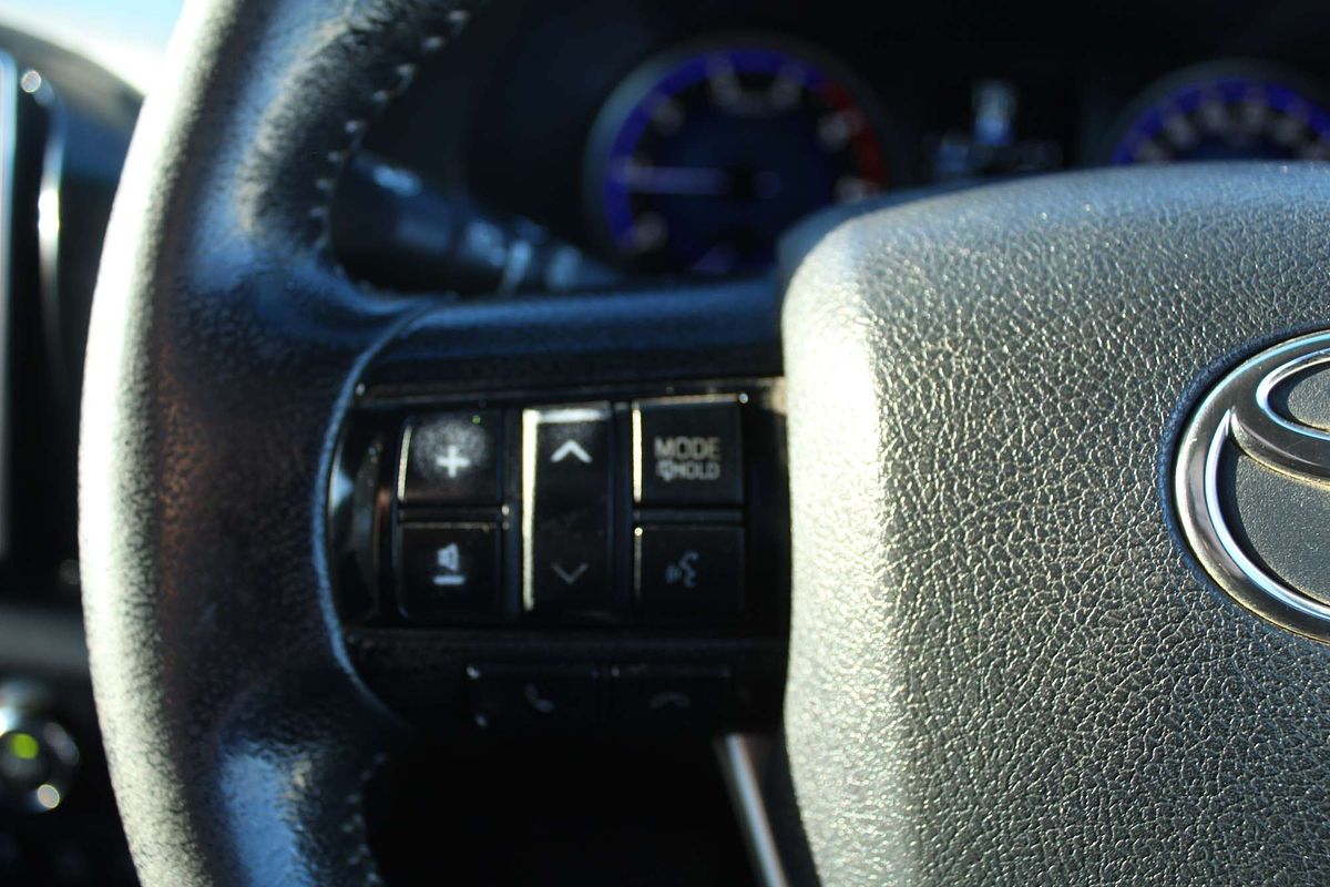 2017 Toyota Hilux SR5 GUN126R 4X4