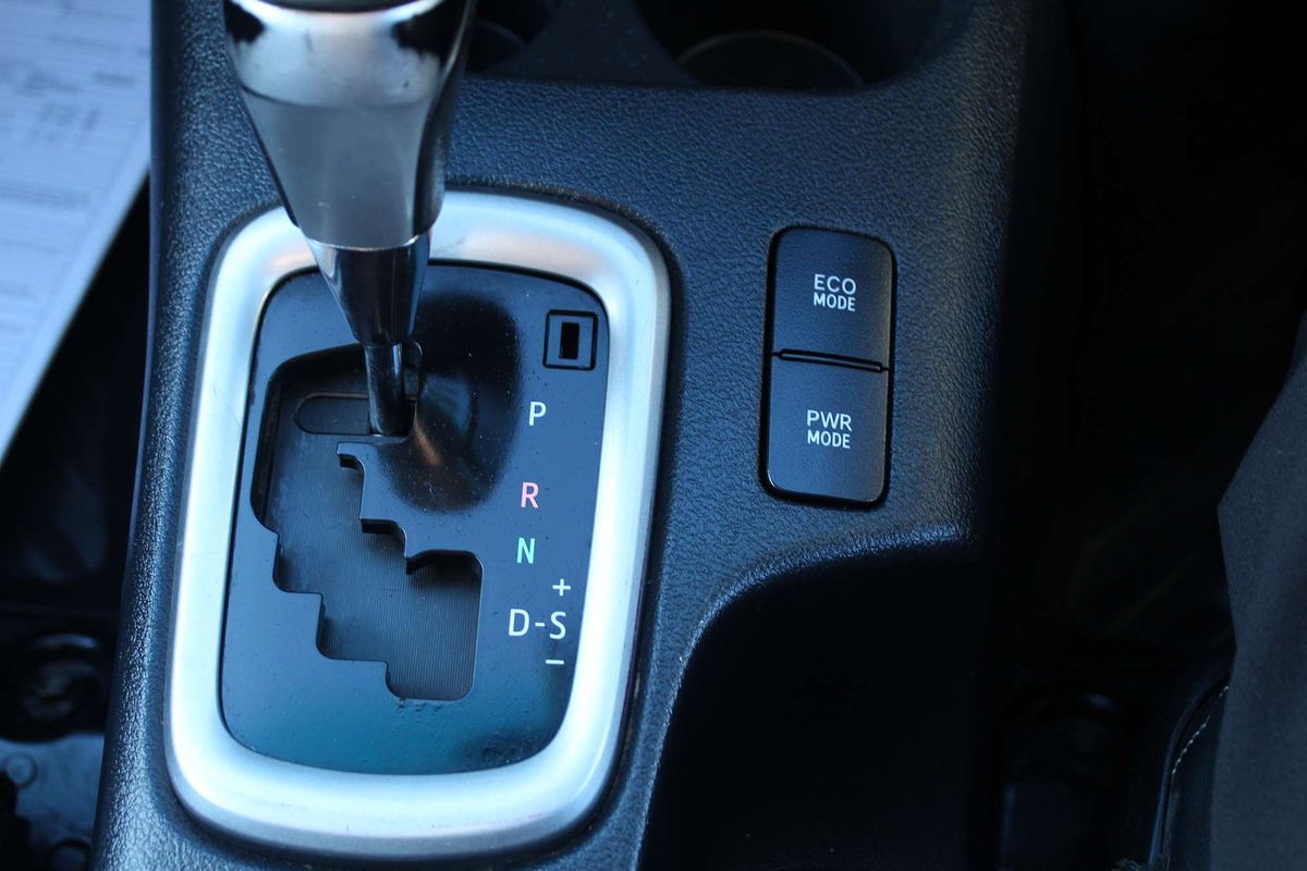 2017 Toyota Hilux SR5 GUN126R 4X4
