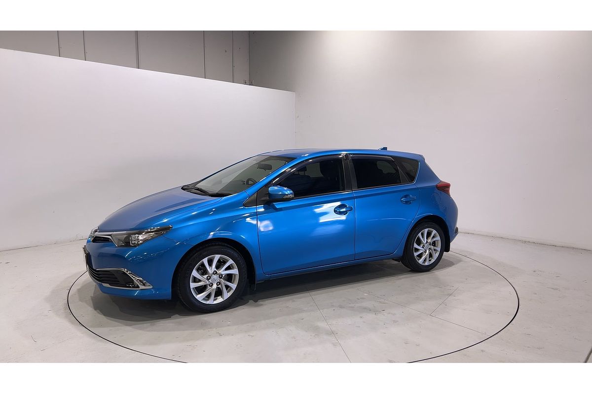 2017 Toyota Corolla Ascent Sport ZRE182R