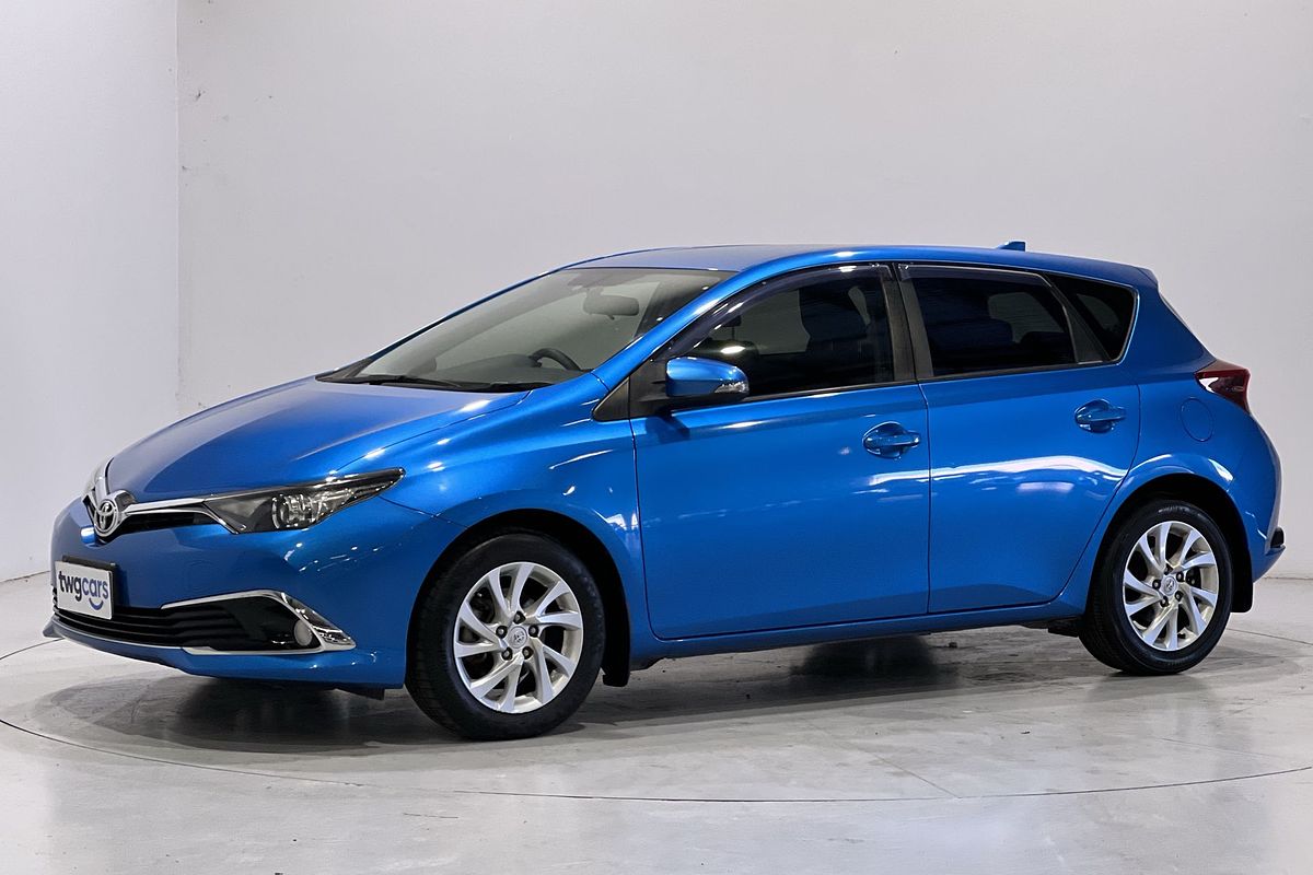 2017 Toyota Corolla Ascent Sport ZRE182R