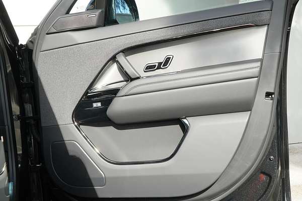 2025 Land Rover Range Rover Sport P360 Dynamic SE L461