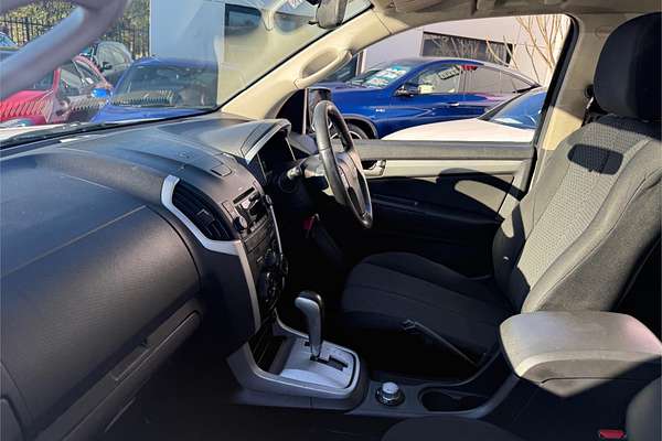 2014 Isuzu MU-X LS-M