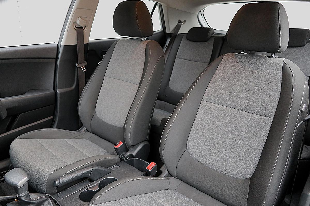 2023 Kia Stonic S YB