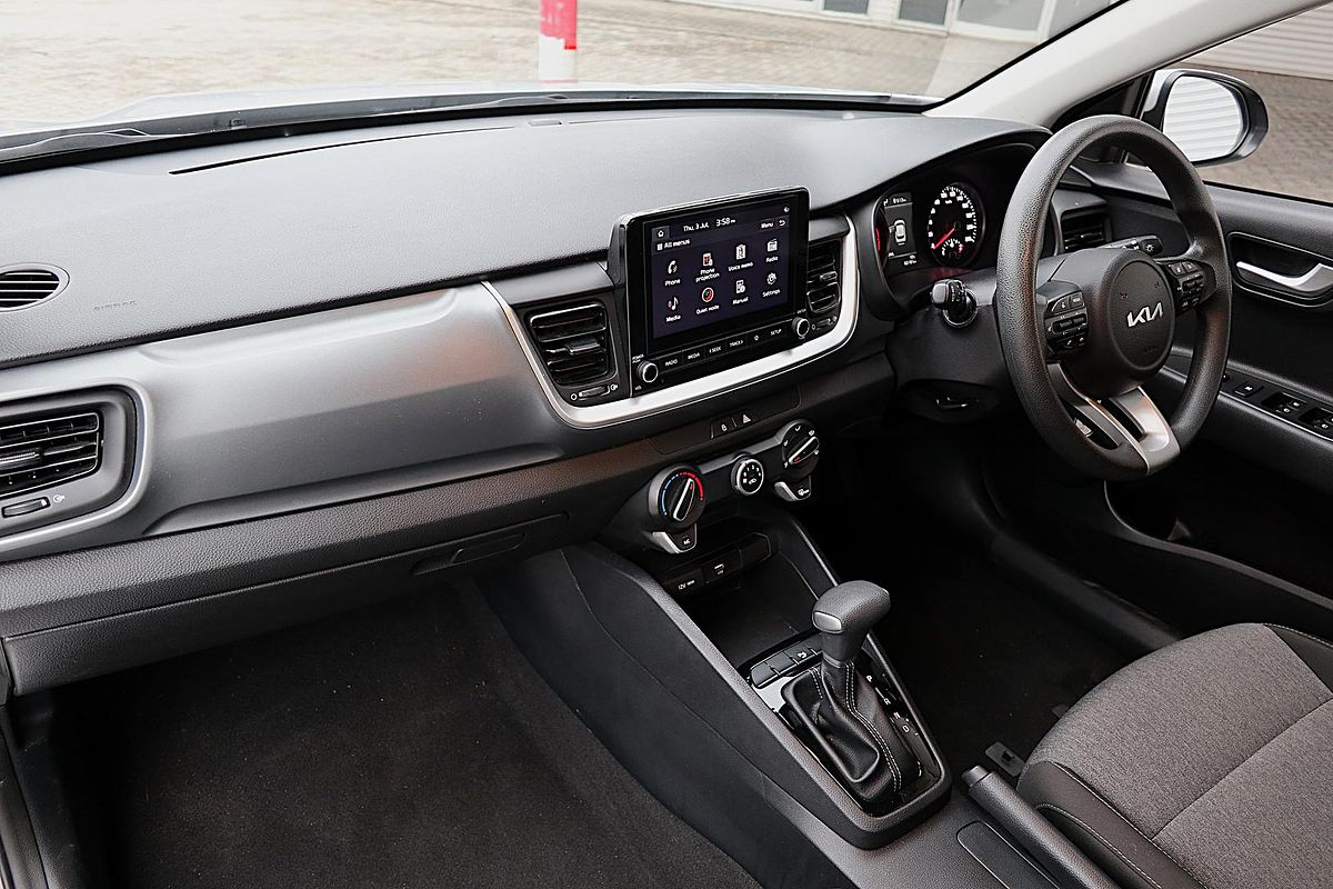 2023 Kia Stonic S YB