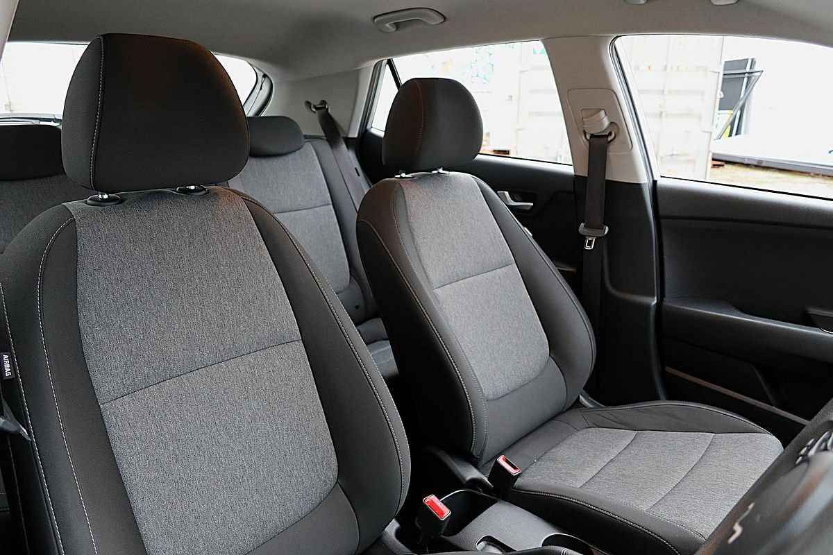 2023 Kia Stonic S YB