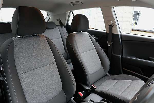 2023 Kia Stonic S YB