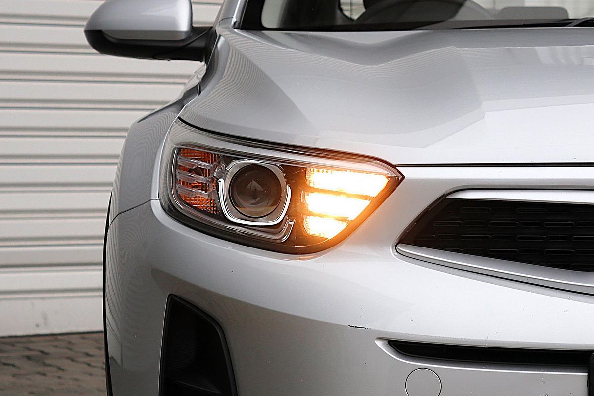 2023 Kia Stonic S YB