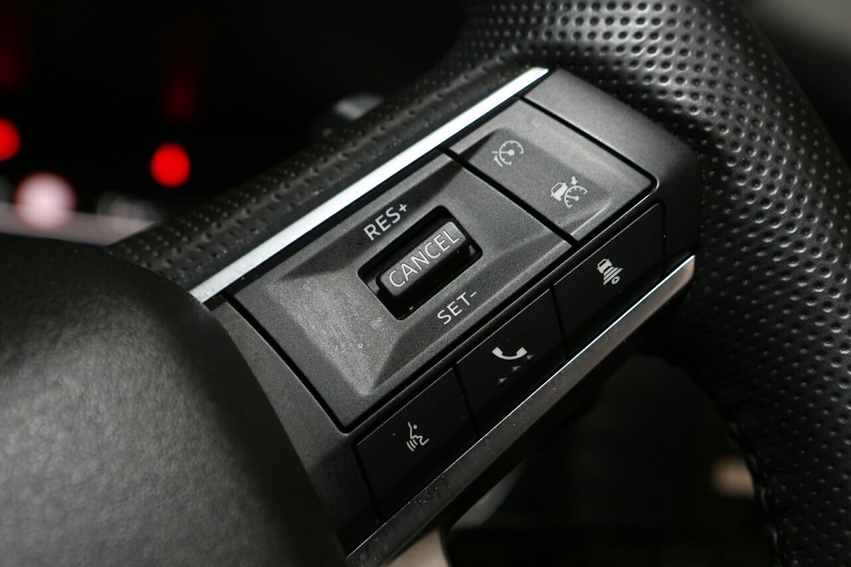 2024 Mitsubishi Outlander LS ZM