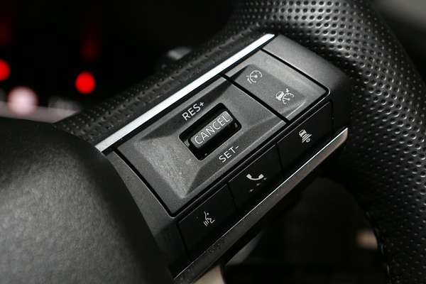2024 Mitsubishi Outlander LS ZM