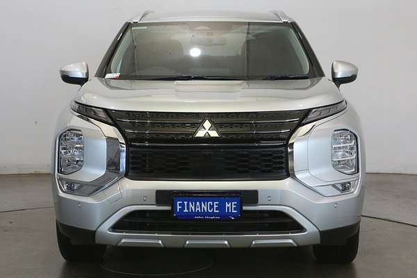 2024 Mitsubishi Outlander LS ZM
