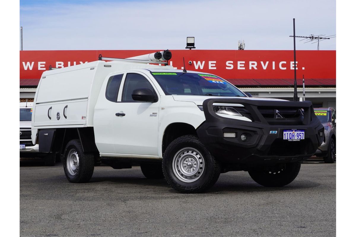 2021 Mitsubishi Triton GLX ADAS MR 4X4