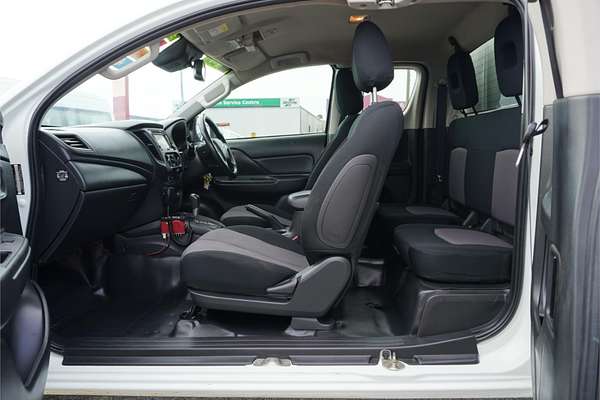 2021 Mitsubishi Triton GLX ADAS MR 4X4