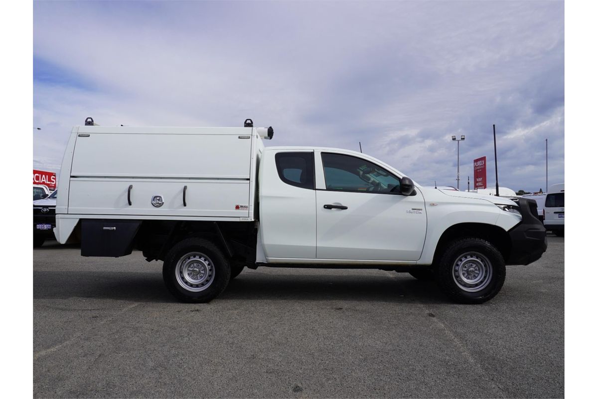 2021 Mitsubishi Triton GLX ADAS MR 4X4