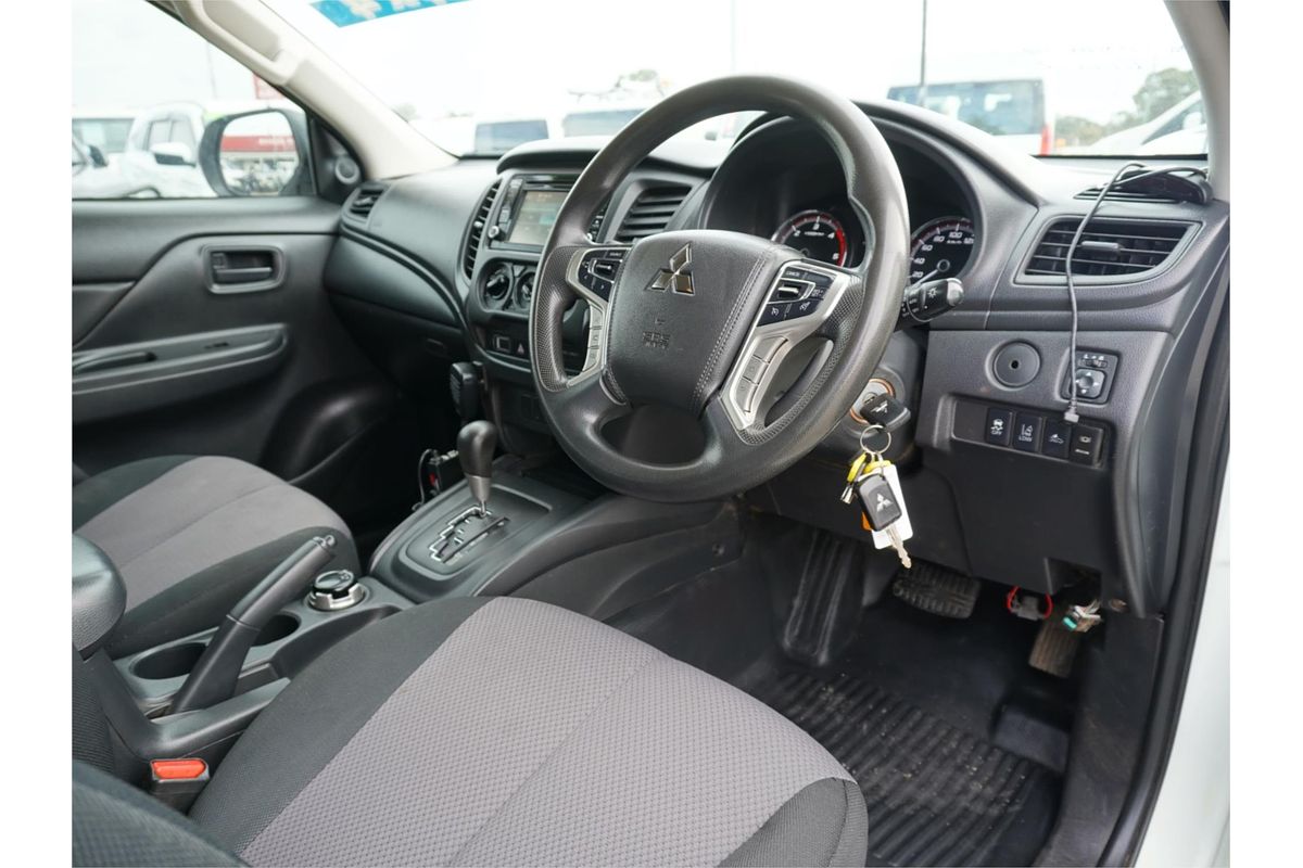 2021 Mitsubishi Triton GLX ADAS MR 4X4