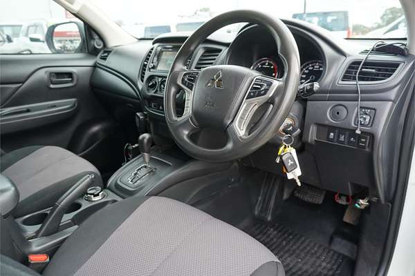 2021 Mitsubishi Triton GLX ADAS MR 4X4