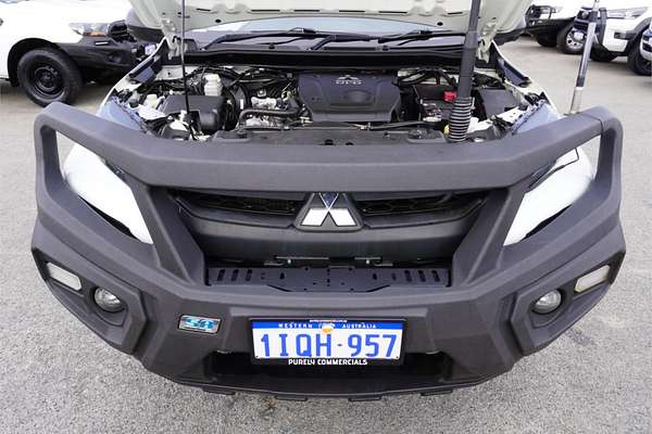 2021 Mitsubishi Triton GLX ADAS MR 4X4