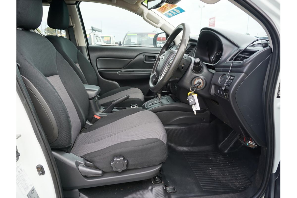 2021 Mitsubishi Triton GLX ADAS MR 4X4