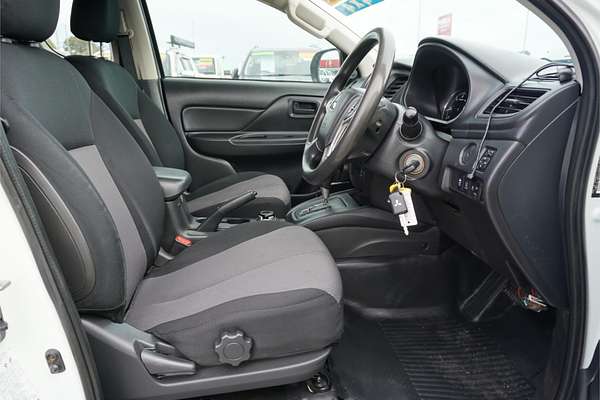 2021 Mitsubishi Triton GLX ADAS MR 4X4