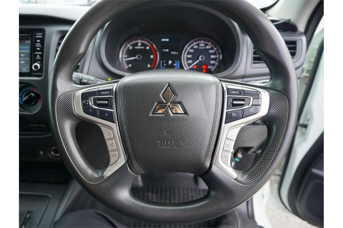 2021 Mitsubishi Triton GLX ADAS MR 4X4