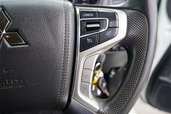 2021 Mitsubishi Triton GLX ADAS MR 4X4