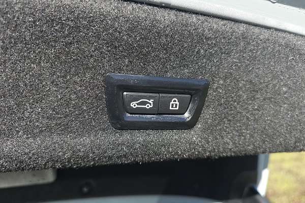 2022 BMW 3 Series 330i M Sport G20 LCI