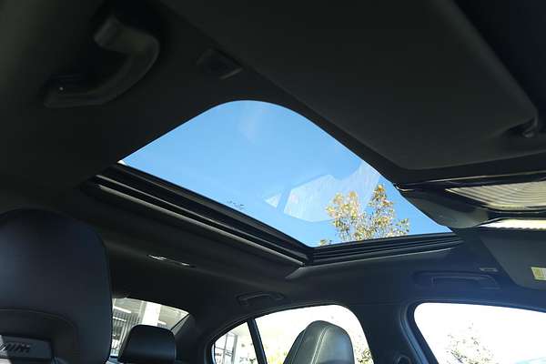 2022 BMW 3 Series 330i M Sport G20 LCI