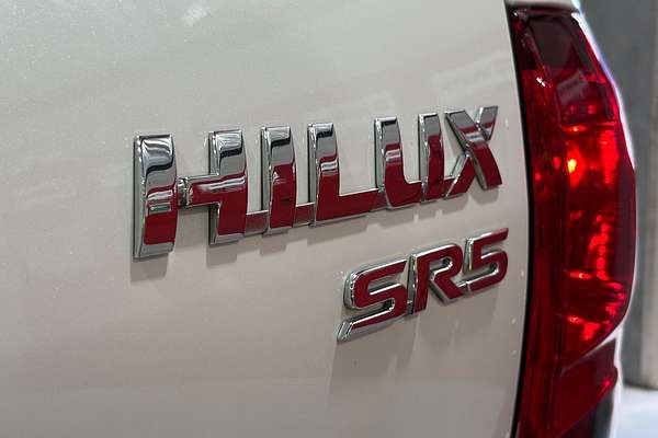 2019 Toyota Hilux SR5 GUN126R 4X4