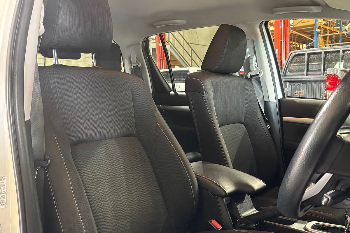2019 Toyota Hilux SR5 GUN126R 4X4