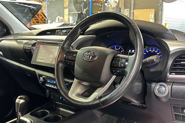 2019 Toyota Hilux SR5 GUN126R 4X4