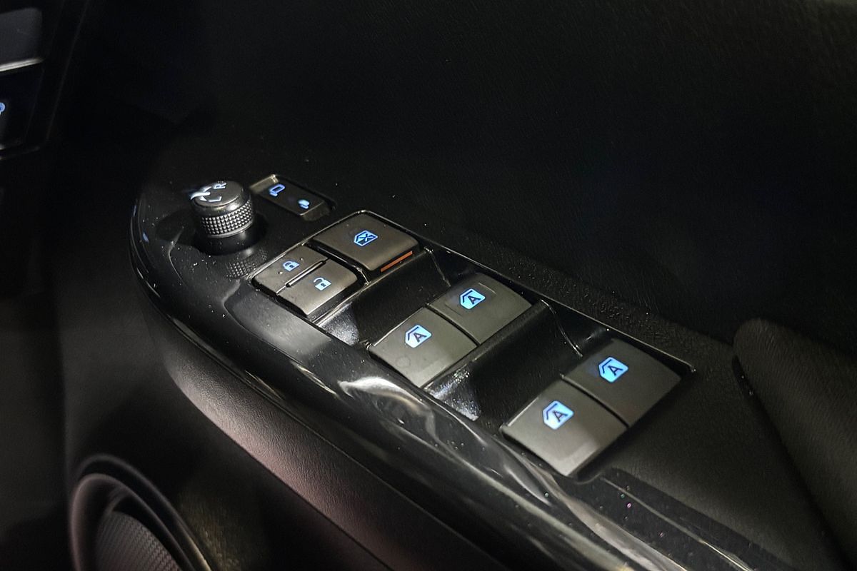 2019 Toyota Hilux SR5 GUN126R 4X4