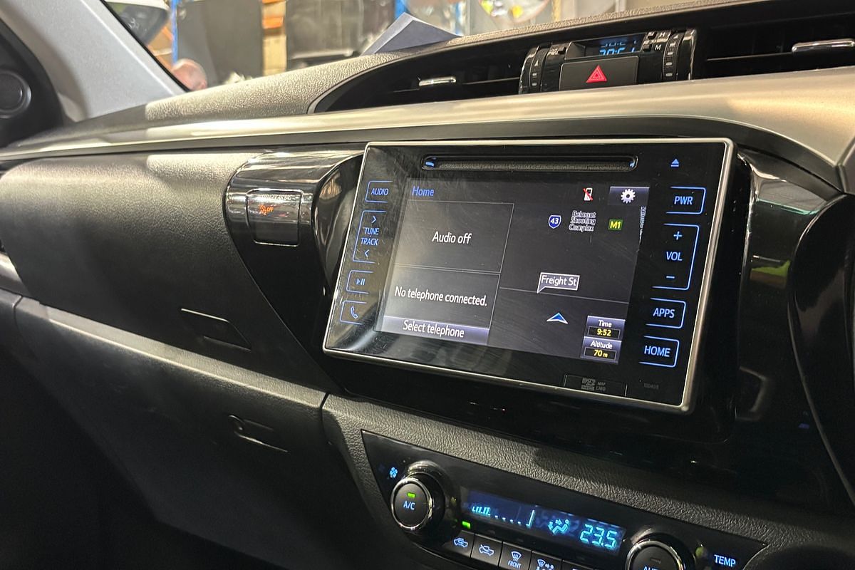 2019 Toyota Hilux SR5 GUN126R 4X4