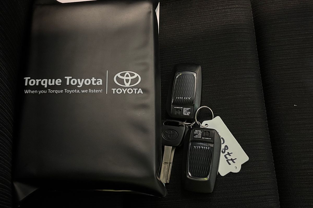 2019 Toyota Hilux SR5 GUN126R 4X4