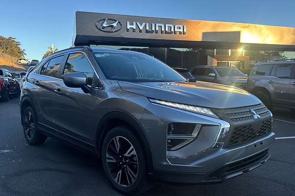 2022 Mitsubishi Eclipse Cross LS YB