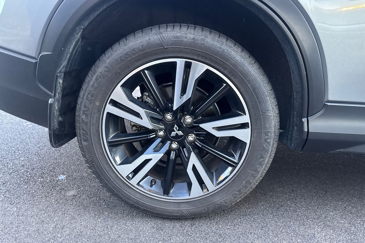 2022 Mitsubishi Eclipse Cross LS YB