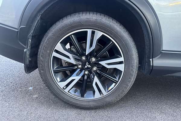 2022 Mitsubishi Eclipse Cross LS YB