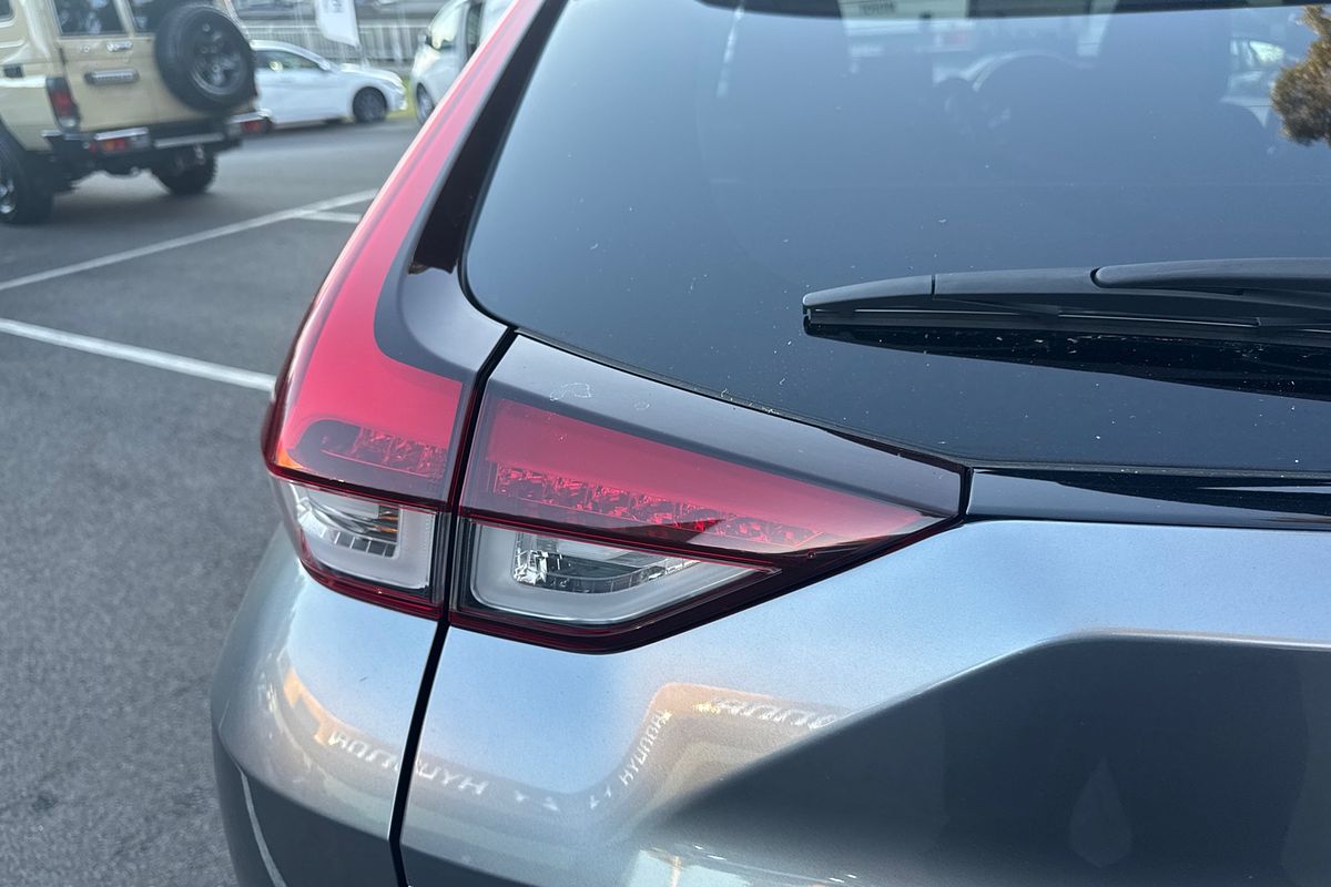 2022 Mitsubishi Eclipse Cross LS YB