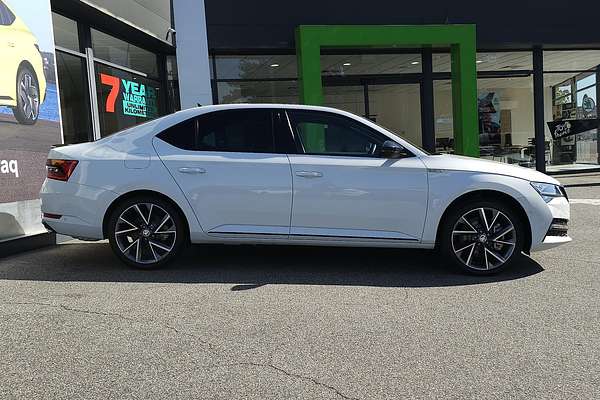 2024 SKODA Superb 206TSI SportLine NP