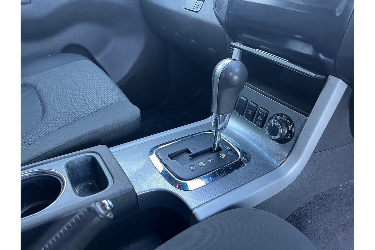 2012 Nissan Navara ST-X 550 D40 Series 5 4X4