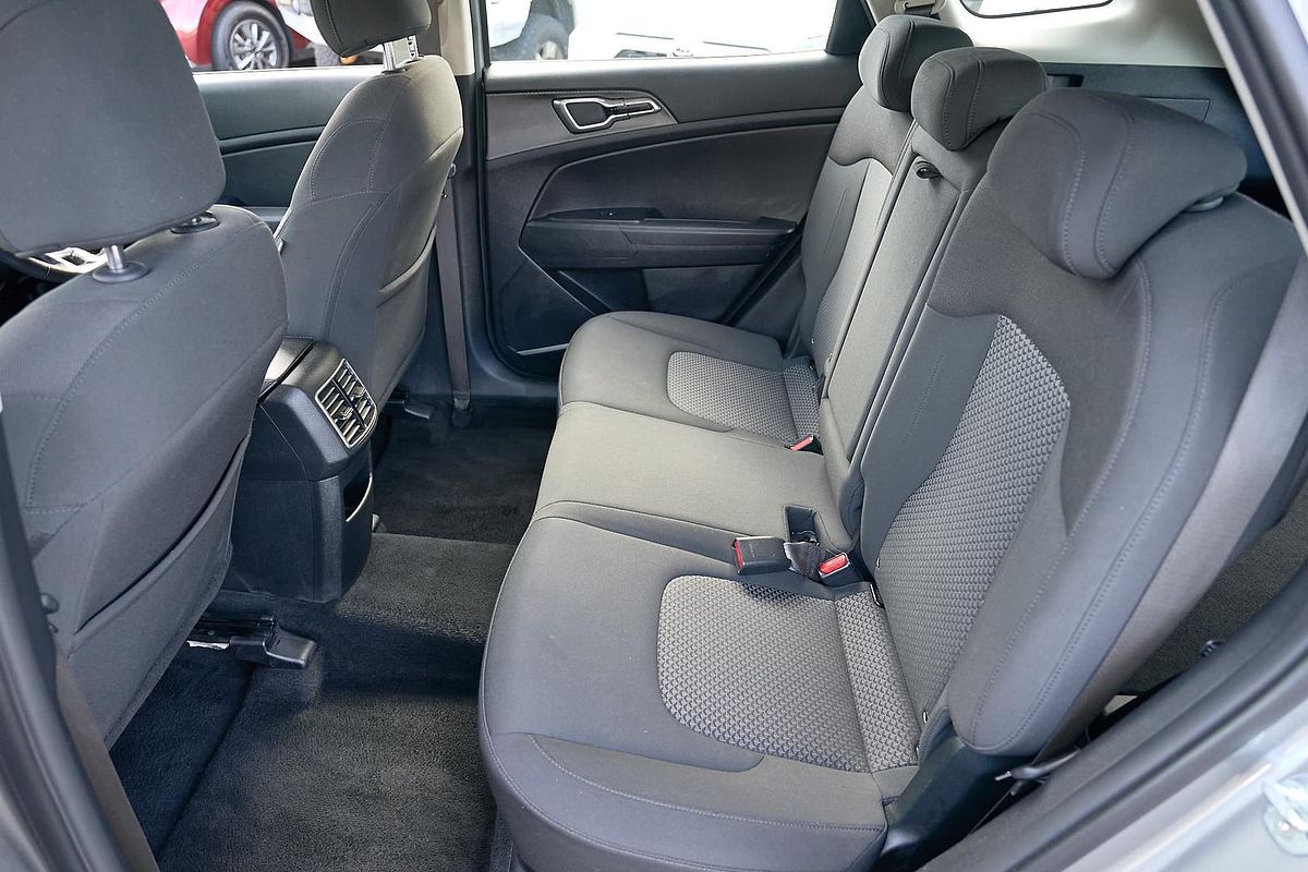 2023 Kia Sportage S NQ5